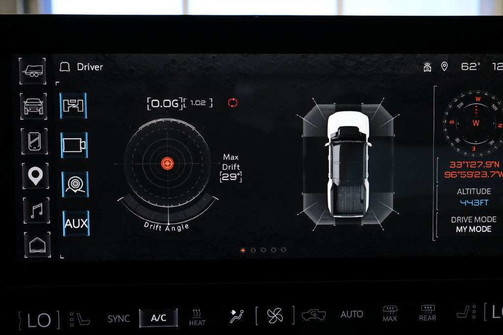 Used 2025 GMC Hummer EV 3X AWD/4WD image 33