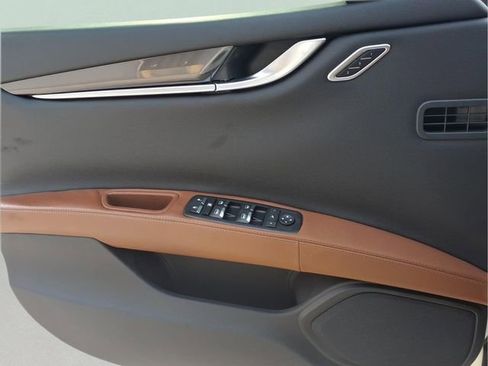 Used 2018 Maserati Ghibli S Q4 image 18