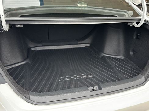 Used 2024 Honda Accord Sport image 30