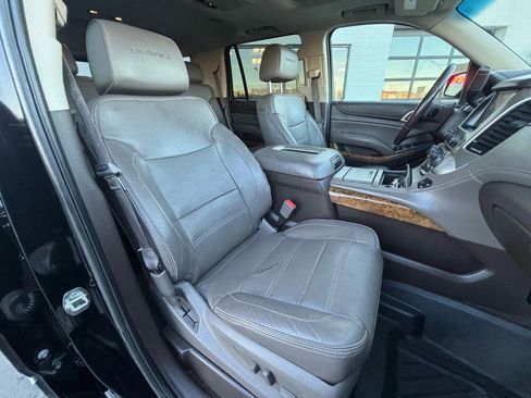 Used 2015 GMC Yukon Denali w/ Touring Package image 12