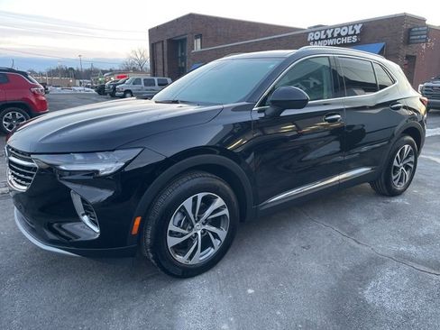 Used 2023 Buick Envision Essence image 3