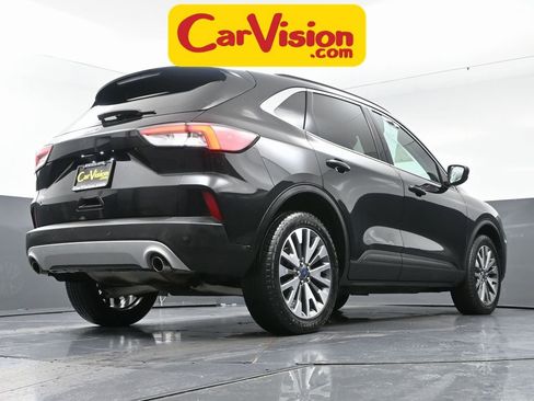 Used 2022 Ford Escape Titanium image 55