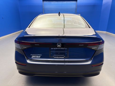 Used 2024 Honda Accord EX image 6