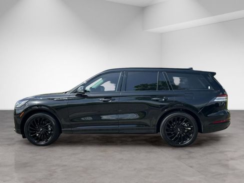 Used 2025 Lincoln Aviator Reserve w/ Jet Appearance Package RWD image 3