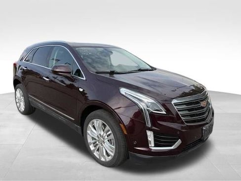 Used 2017 Cadillac XT5 Premium Luxury w/ Driver Assist Package AWD/4WD image 12