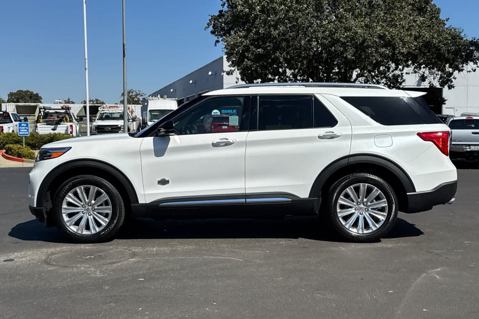 Certified 2024 Ford Explorer King Ranch w/ Technology Package AWD/4WD image 5