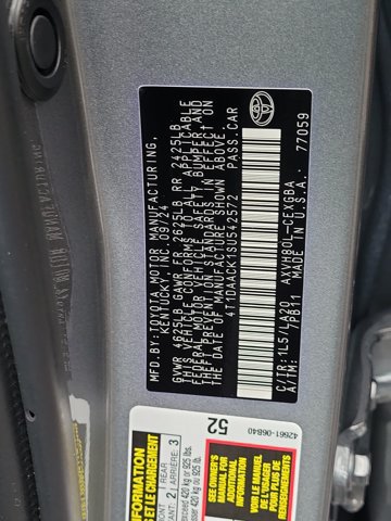 Used 2025 Toyota Camry XLE FWD image 32