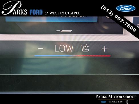 Used 2025 BMW 530i xDrive w/ Premium Package image 25