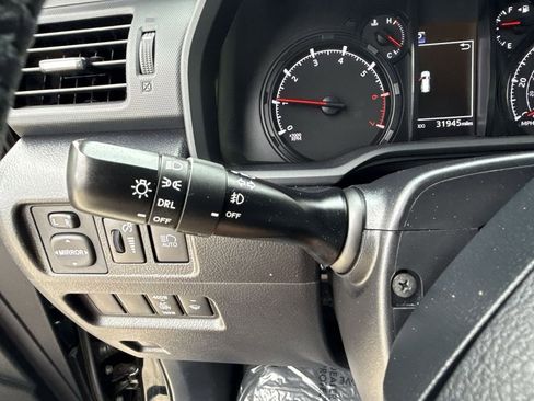 Used 2023 Toyota 4Runner SR5 Premium w/ Moonroof Package image 28