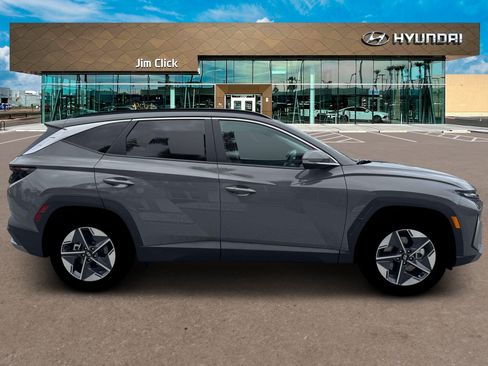 New 2026 Hyundai Tucson SEL FWD image 9