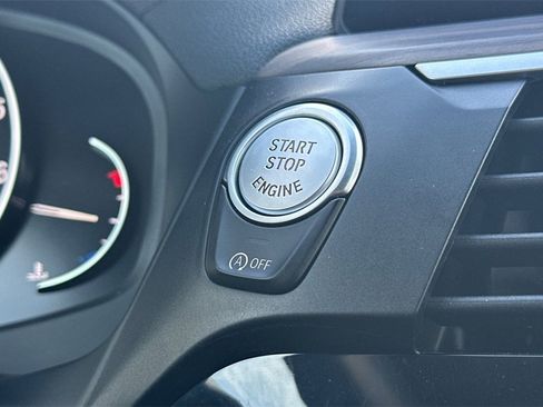 Used 2020 BMW X3 xDrive30i w/ M Sport Package 2 image 26