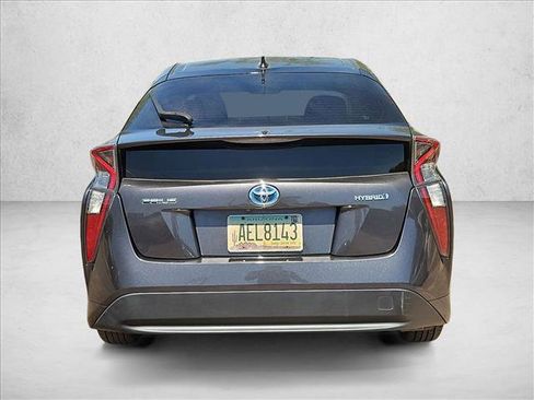 Used 2016 Toyota Prius Three FWD image 7