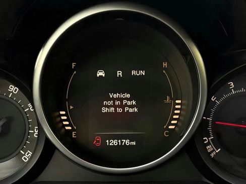 Used 2016 FIAT 500X Lounge image 10