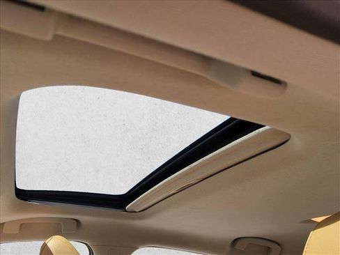 Certified 2022 Nissan Sentra SV w/ SV Premium Package image 15