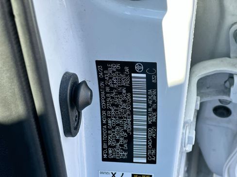 Used 2023 Toyota Corolla LE image 36