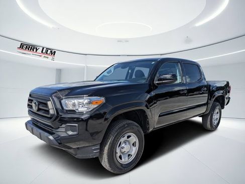 Used 2023 Toyota Tacoma SR AWD/4WD image 7