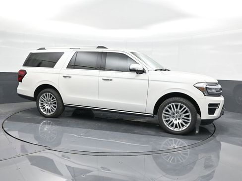 New 2024 Ford Expedition Max Limited image 11