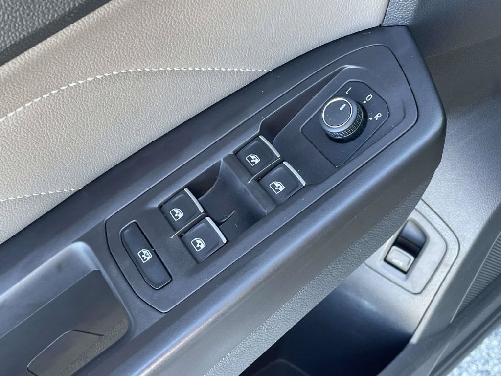 Certified 2023 Volkswagen Atlas SE FWD image 22
