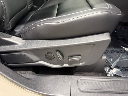 New 2025 Ford Bronco Outer Banks image 22