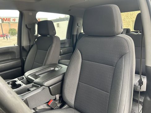 Used 2022 Chevrolet Silverado 2500 W/T w/ WT Convenience Package image 9