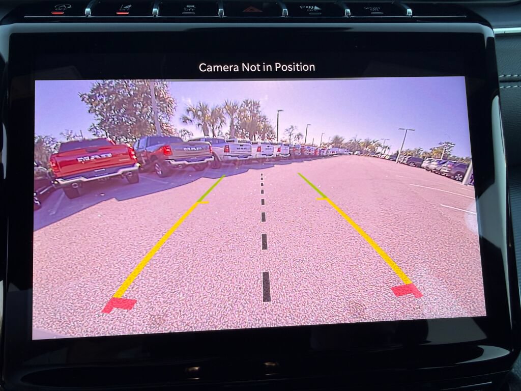 New 2027 Jeep Grand Cherokee Laredo RWD image 25