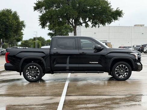 Used 2024 Toyota Tundra SR5 RWD image 3