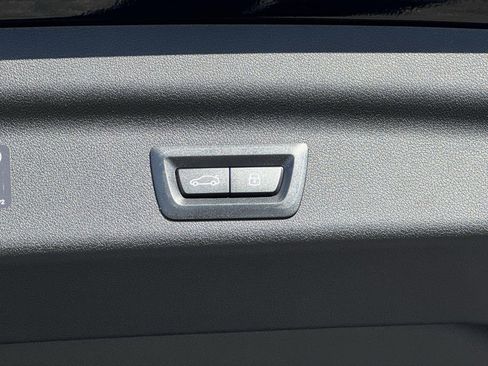 New 2025 BMW X1 xDrive28i w/ Technology Package image 25