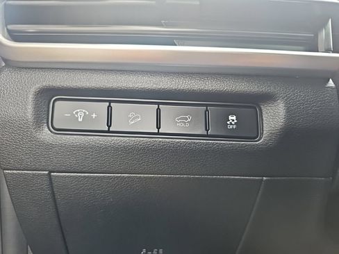 Used 2025 Kia Telluride S FWD image 23