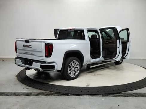 Used 2026 GMC Sierra 1500 Denali w/ Denali Reserve Package AWD/4WD image 16