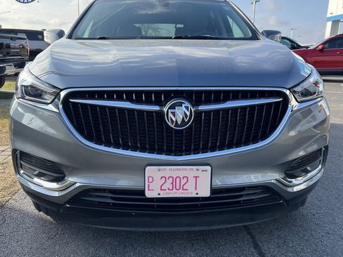 Used 2021 Buick Enclave Essence w/ Sound and Sites Package image 3