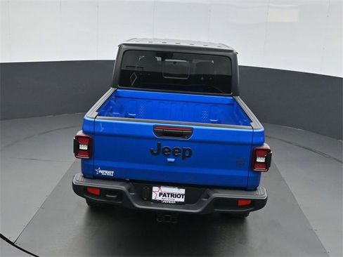 New 2026 Jeep Gladiator Willys image 31