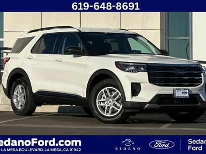 New 2026 Ford Explorer Active w/ Active Comfort Package