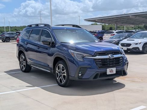 Certified 2026 Subaru Ascent Limited AWD/4WD image 7