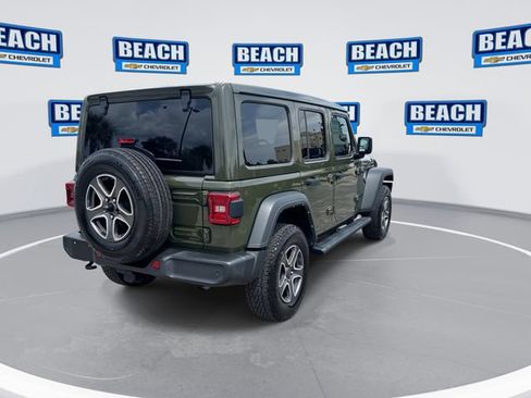 Used 2022 Jeep Wrangler Unlimited Sport w/ Sun And Sound Package AWD/4WD image 8