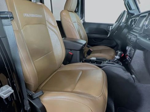 Used 2021 Jeep Gladiator Rubicon w/ Trailer Tow Package image 26