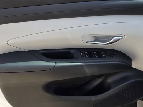 Certified 2026 Hyundai Tucson SEL Plus FWD image 16