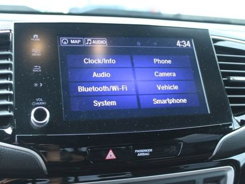 Used 2022 Honda Ridgeline Black Edition image 32