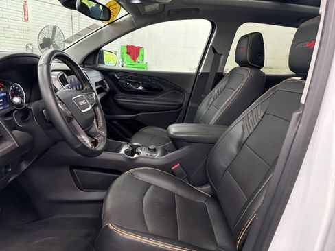 Used 2023 GMC Terrain AT4 w/ Tech Package AWD/4WD image 9