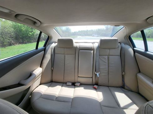 Used 2010 Nissan Altima 3.5 SR w/ Premium Pkg FWD image 15