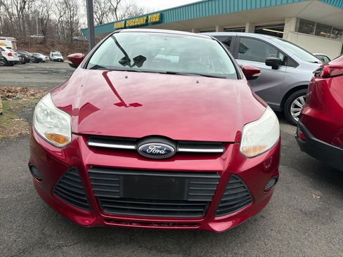 Used 2014 Ford Focus SE image 2