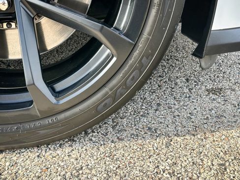 Used 2014 Chevrolet Camaro ZL1 image 19