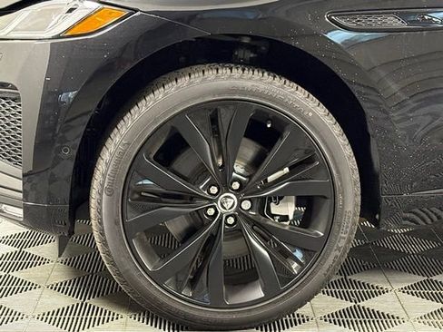 New 2026 Jaguar F-PACE R-Dynamic S image 12