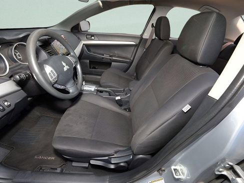 Used 2014 Mitsubishi Lancer ES FWD image 11