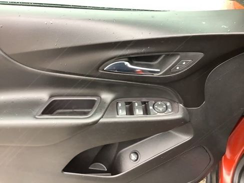 Used 2020 Chevrolet Equinox LT image 20