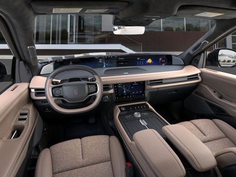 New 2025 Lincoln Navigator Black Label image 9