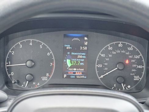 Used 2024 Toyota Corolla LE image 19