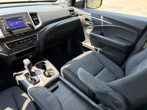 Used 2019 Honda Ridgeline Sport image 27