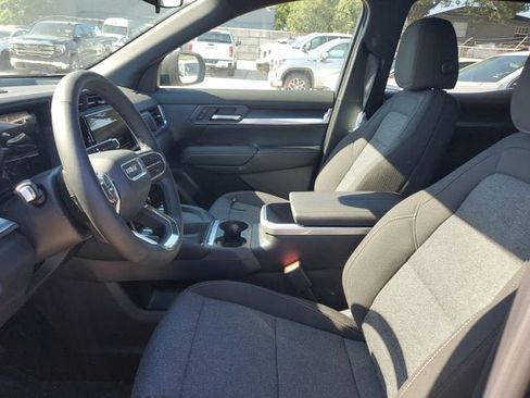 New 2026 GMC Terrain Elevation FWD image 19