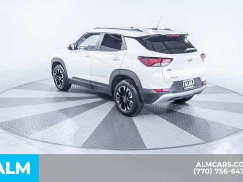 Used 2021 Chevrolet TrailBlazer LT w/ Convenience Package image 8