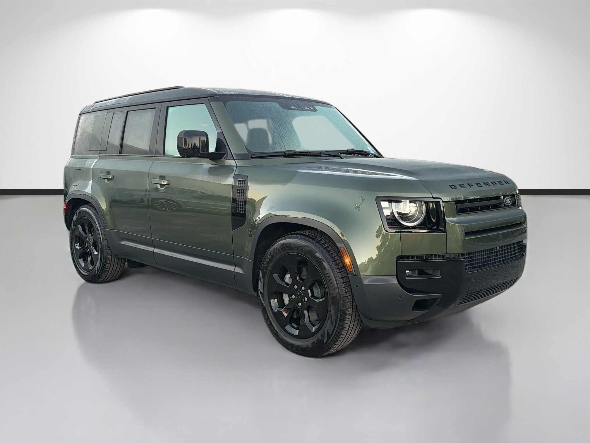 New 2026 Land Rover Defender 110 S AWD/4WD image 7